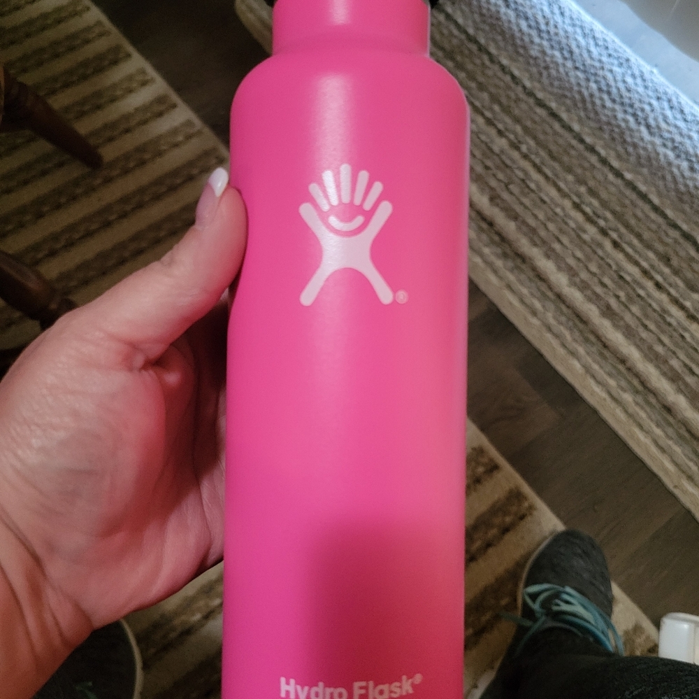 Hydro Flask Bright Pink Bottle
